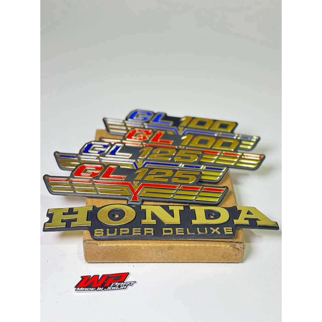 EMBLEM TANGKI BOX AKI Logo Emblem GL 100 GL 125 GL100 GL125 Platina CDI Original import