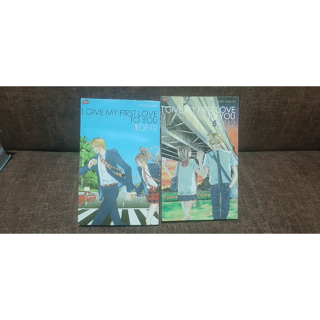 Komik / Manga I Give My First Love To You bekas (1 set = 10 komik)