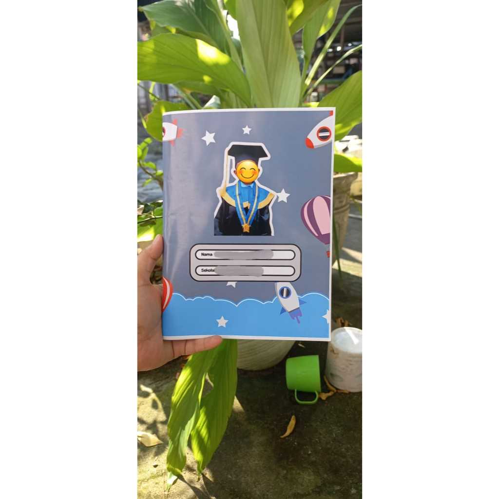 

Buku Tulis Custom Nama dan Foto Anak