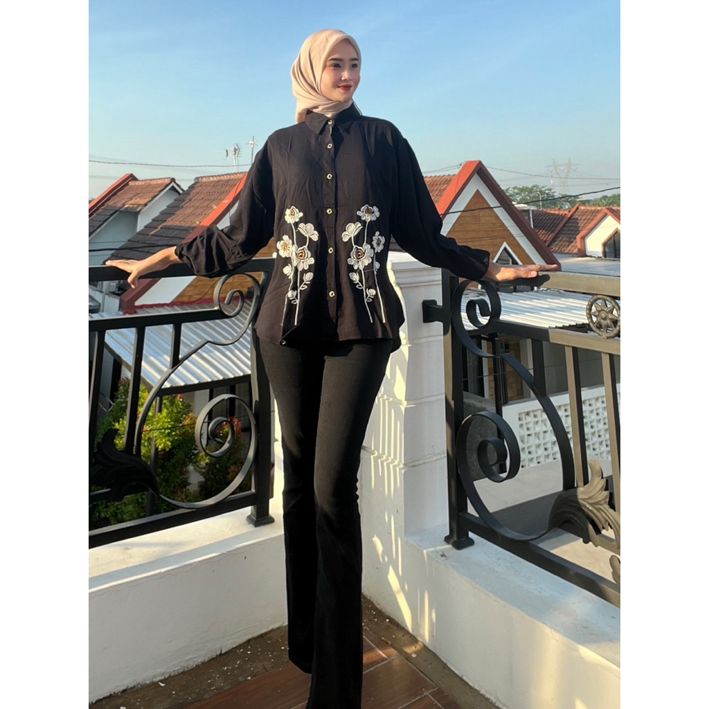 Lea Kemeja Wanita Lengan panjang Motif Bordir