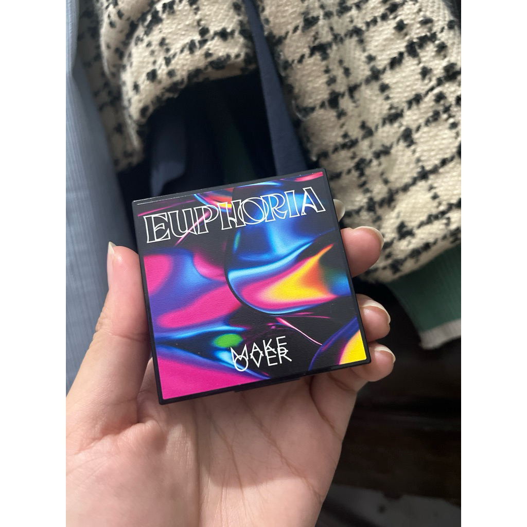 Makeover Powerstay suede blush