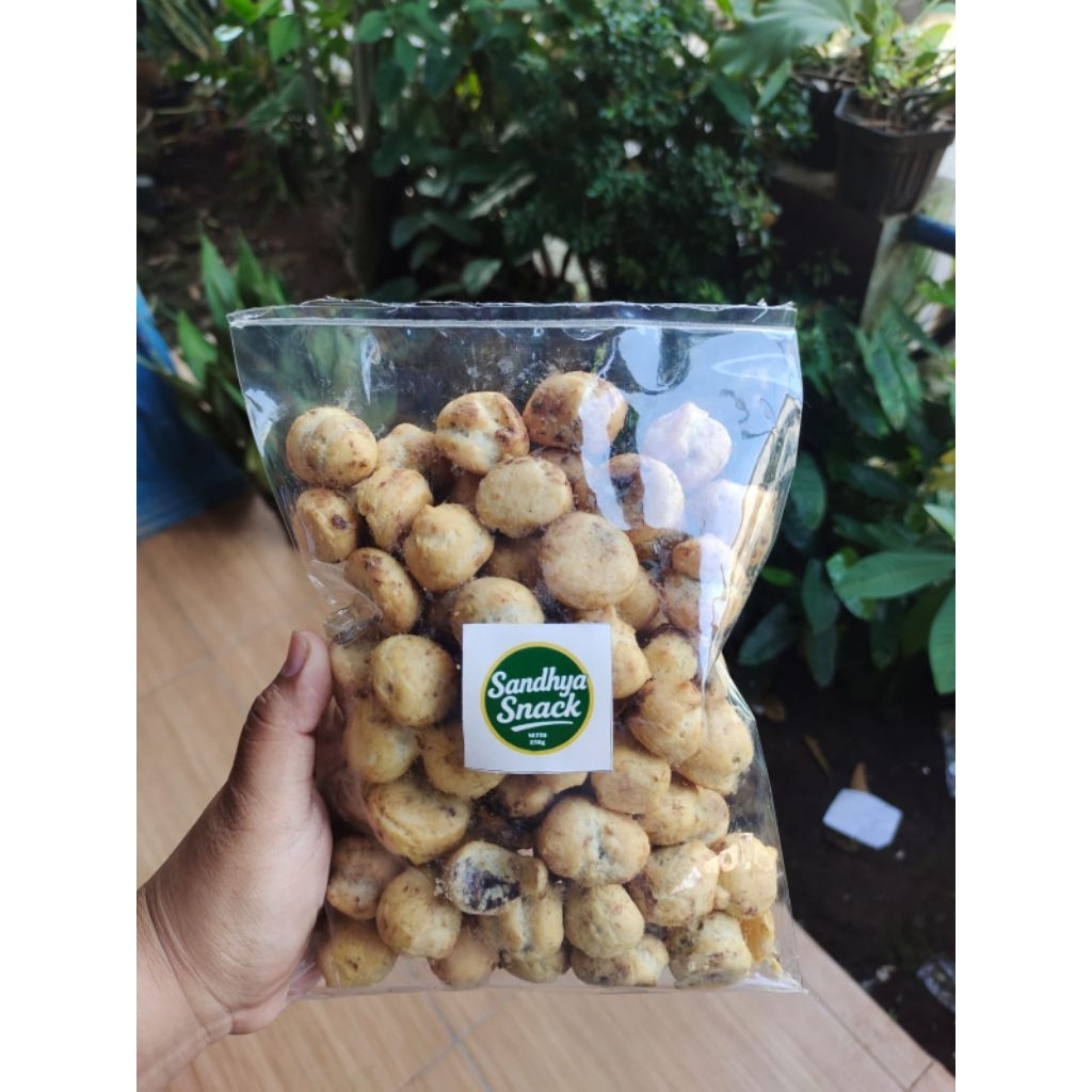 

Soes coklat lume isi 250gr