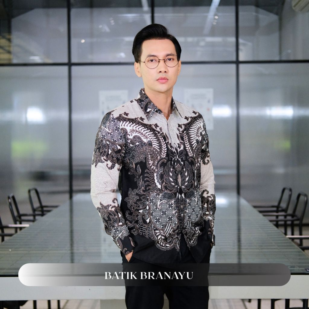 Branayu BATIK PRIA Slim Fit Mahabarata Lengan Panjang batik Modern Slimfit Lengan PANJANG Hitam M L 