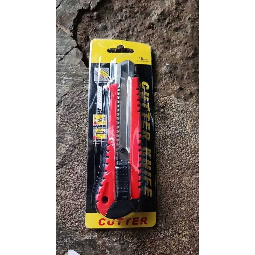 

[ STAR ] Cutter Besar Bahan Stainless Gagang Karet (Pack Blister) / Cutter Besar Bahan Stainless Gagang Karet Besar