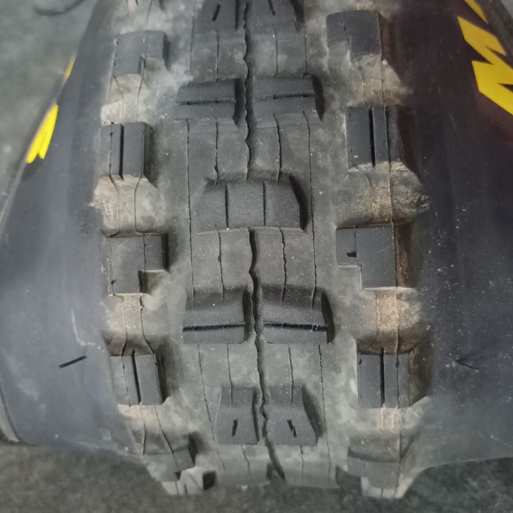 Maxxis DHR 29x2.60 Tubeless Ready