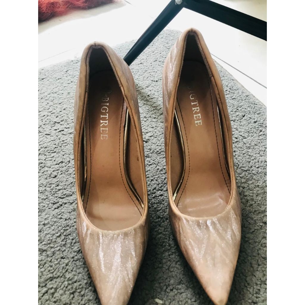 sepatu heels merk bigtree