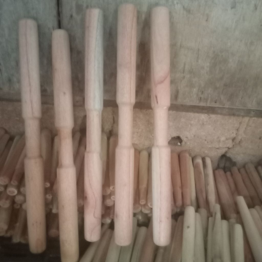 alu lumpang/halu penumbuk padi lesung