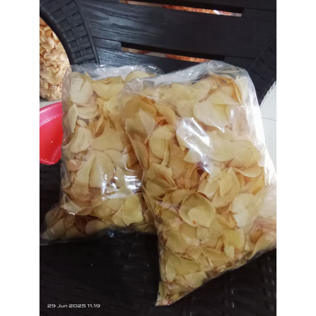 

1 kg Keripik singkong balado keripik singkong Original