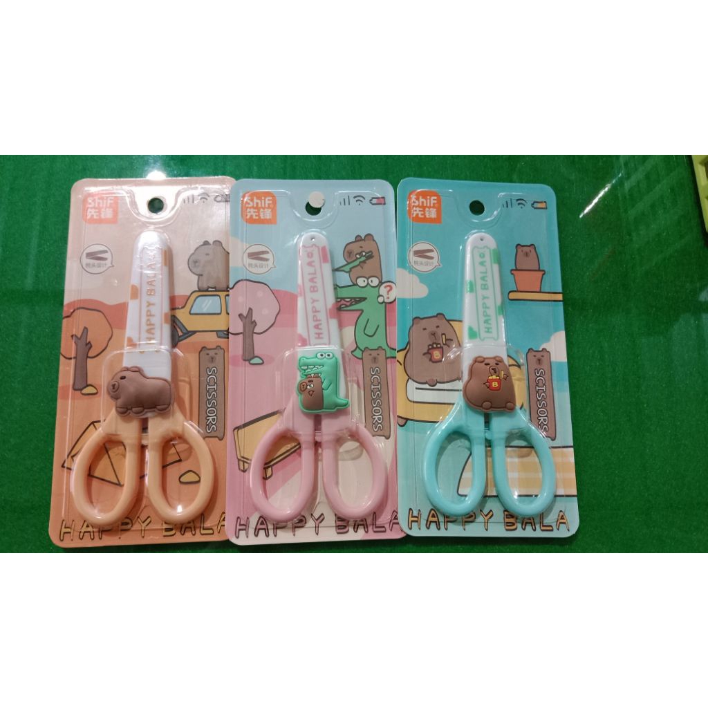 

Gunting anak Happy bala