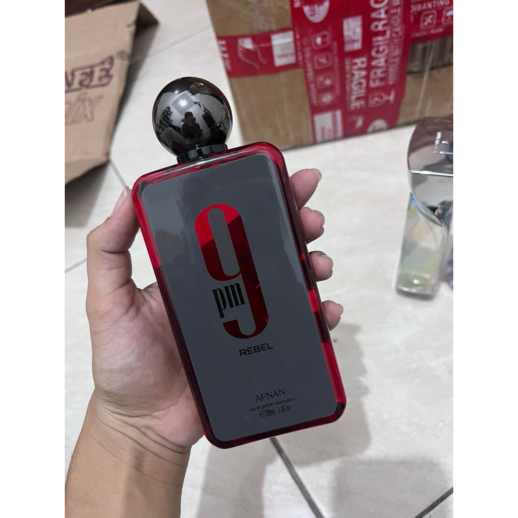 parfum velixir , afnan