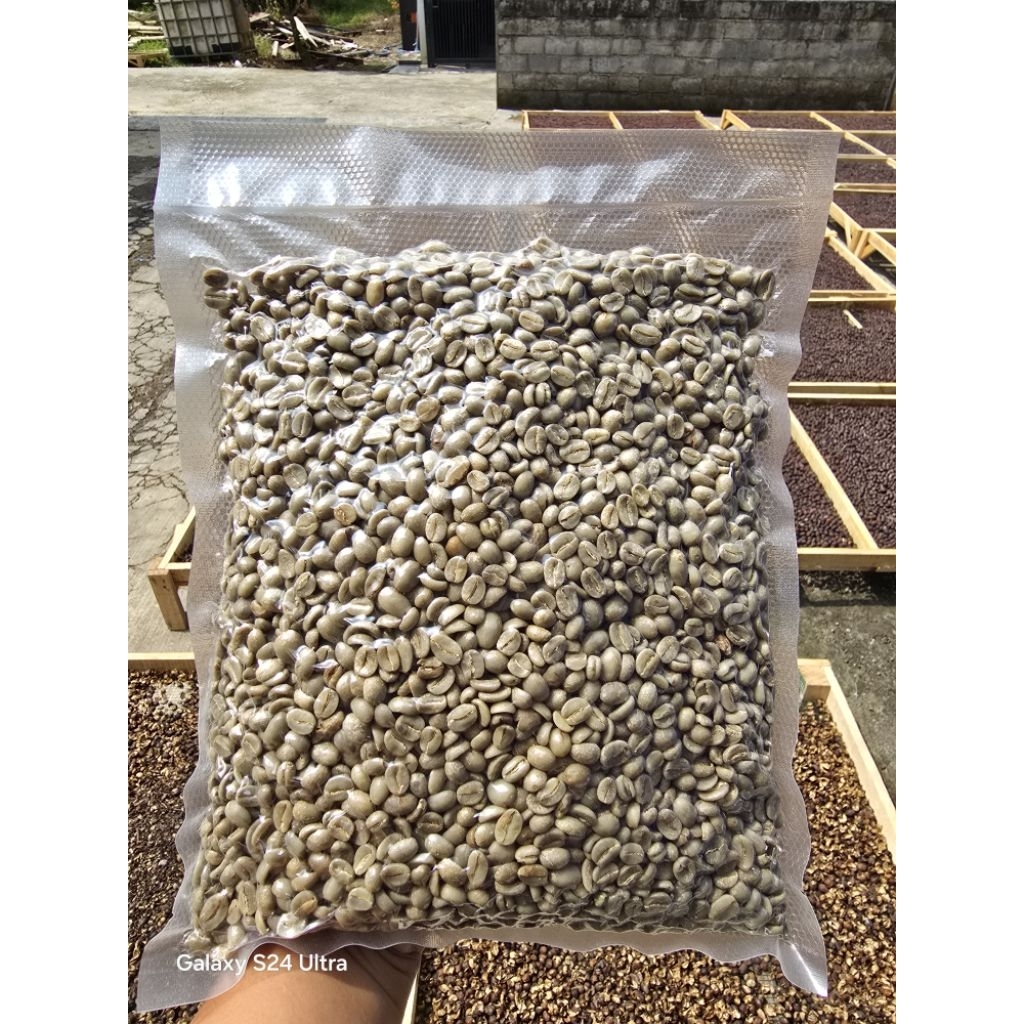 

GREENBEAN FW ARABIKA SINDORO DOUBLE FERMENT "PEACH" 1 KG