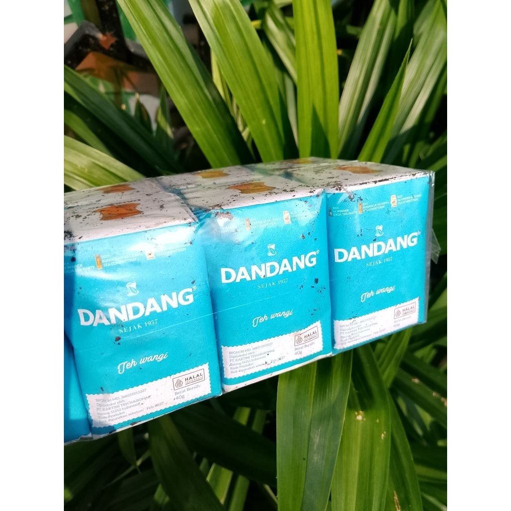 

Teh Dandang Biru 40gr x 10 pcs | TEH TUBRUK INDONESIA