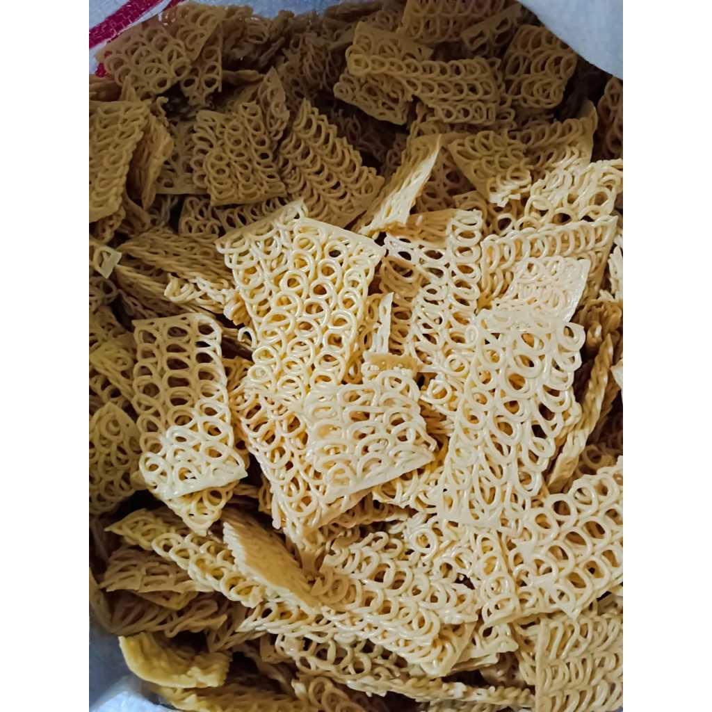 

KERUPUK KAPAL LAYAR KASANDRA KUNING KEMASAN 1 KG