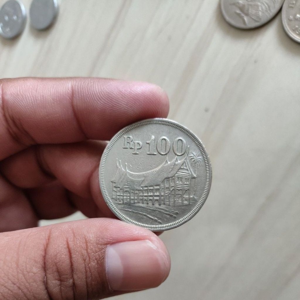 Koin 100 Rupiah Gadang Tebal Asli Tahun 1993 Bonus Pelindung Koin