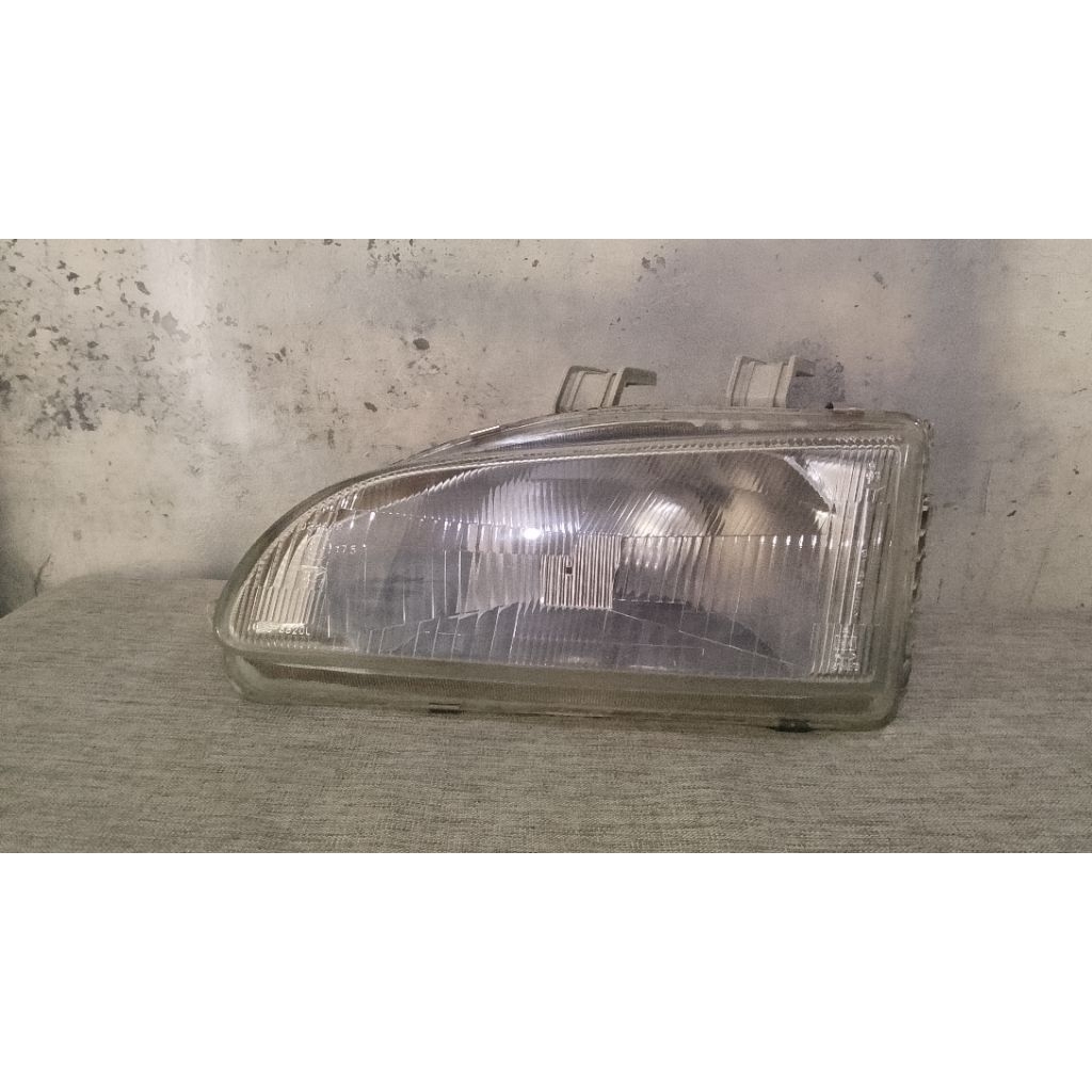 lampu depan Honda Civic Genio sebelah kanan original