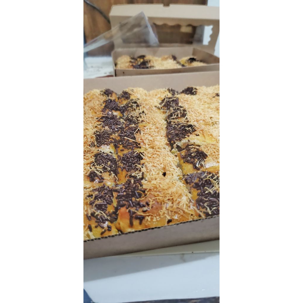 

bolen pisang doble rasa