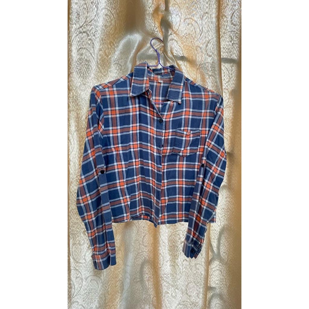 Kemeja Crop kotak kotak