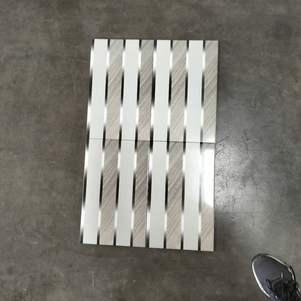 Keramik Dinding Ukuran 25x40 Angkor Grey Motif Logam Keramik Dinding Glossy