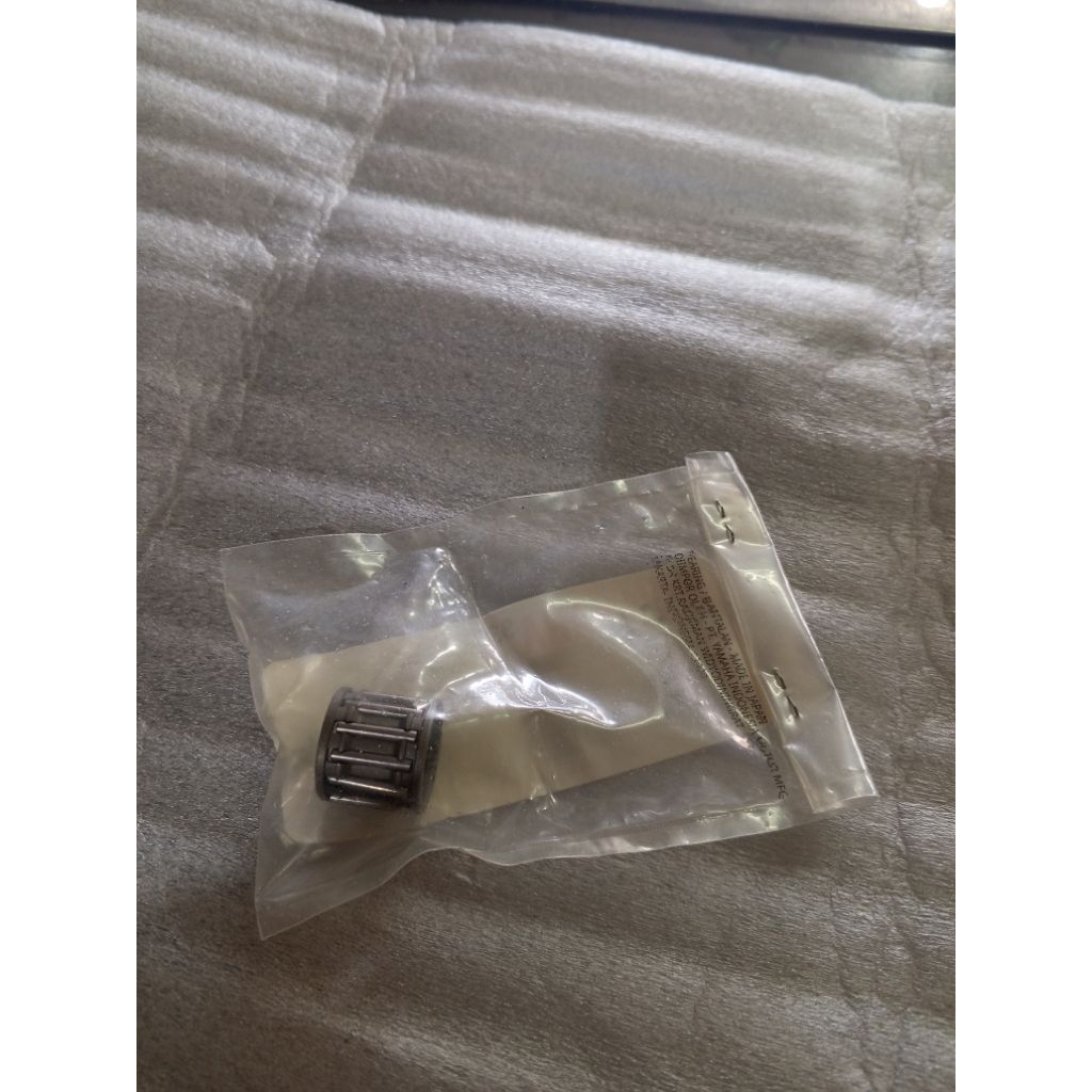 laker pen piston fizr,loces pin piston fizr original Yamaha