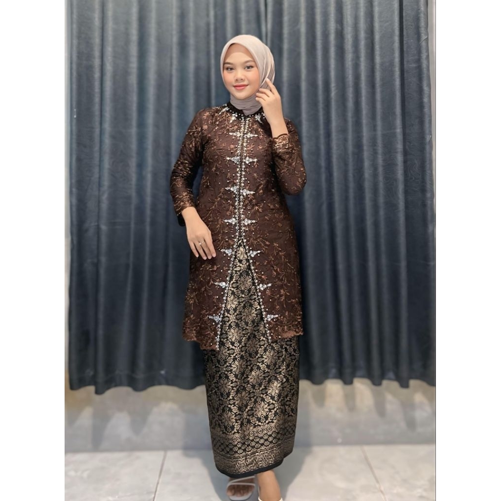 terbaru kebaya wisuda Aldi / kebaya jumbo / kebaya busui / kebaya tunik / kebaya terlaris