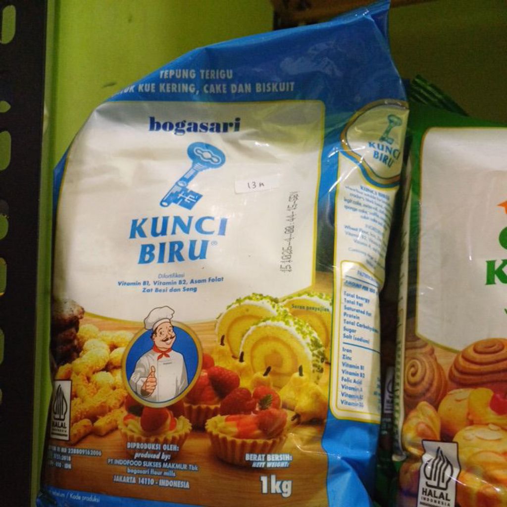 

Kunci Biru tepung terigu