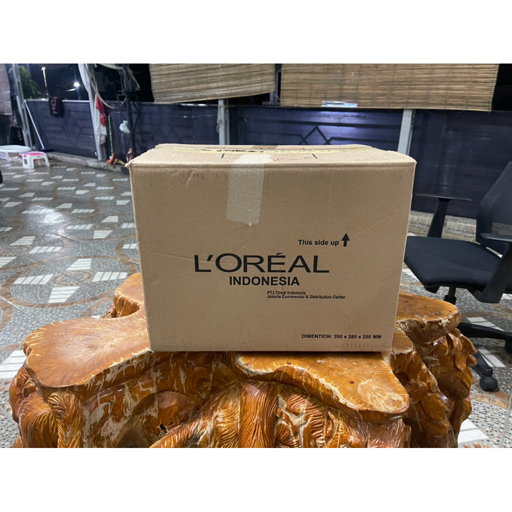 

Kardus 39 cm x 29 cm x 30 cm (600) Bekas Loreal Double Wall