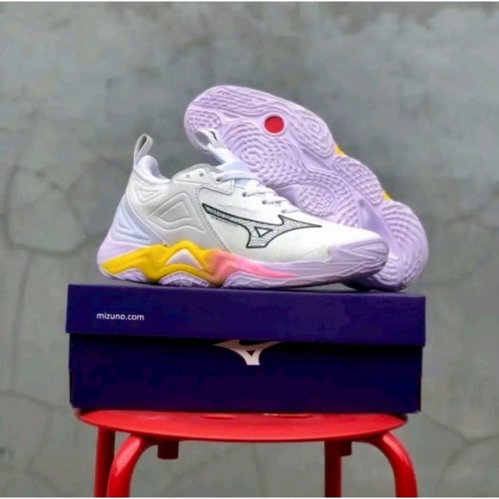 Sepatu Voli Mizuno Wave Momentum 3 Mid Top / Sepatu Voly Women Paddle Pop