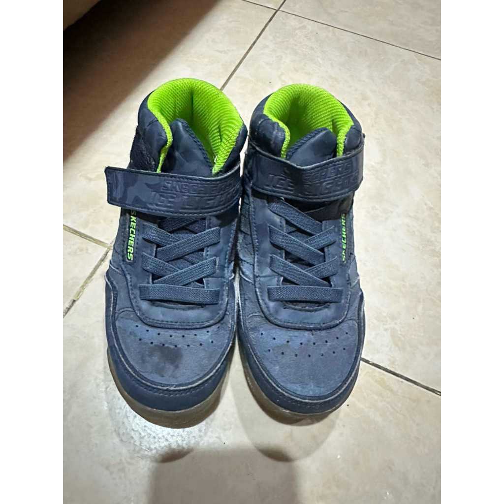 Preloved Skechers Anak Original