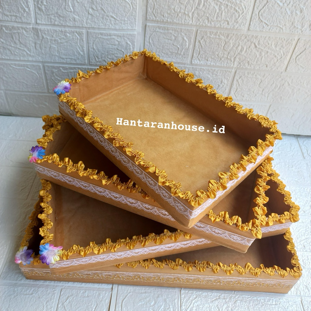 

kotak Parsel Seserahan Pernikahan TANPA MIKA Oris 1set isi 4pcs