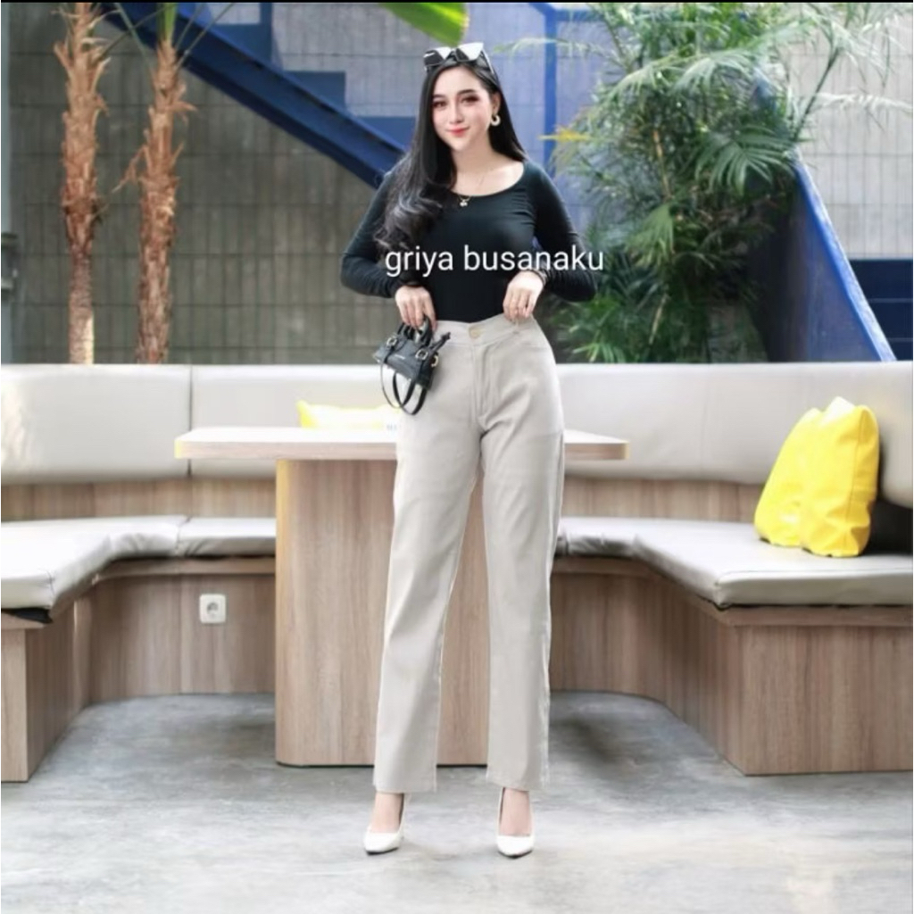 CELANA BASIC PANJANG IVORY [PRELOVED]