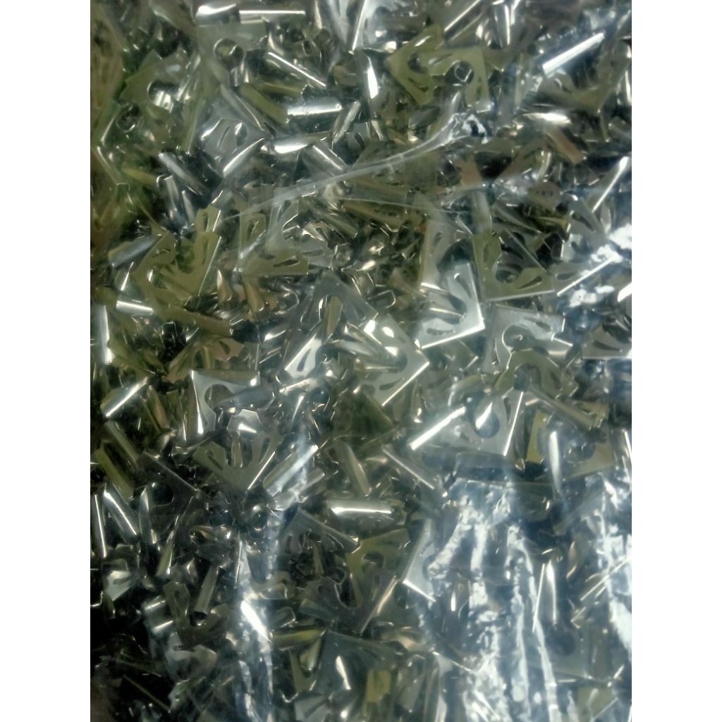 

POJOKAN BUKU, KITAB, AL QUR'AN, DLL... BAHAN ALUMUNIUM, MOTIF KUPU KUPU