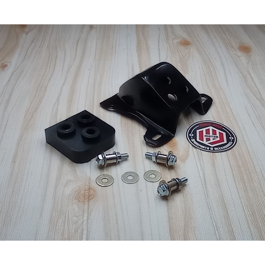 DUDUKAN LAMPU BELAKANG RX KING RXK RX KING NEW SET KARET PLUS BAUT