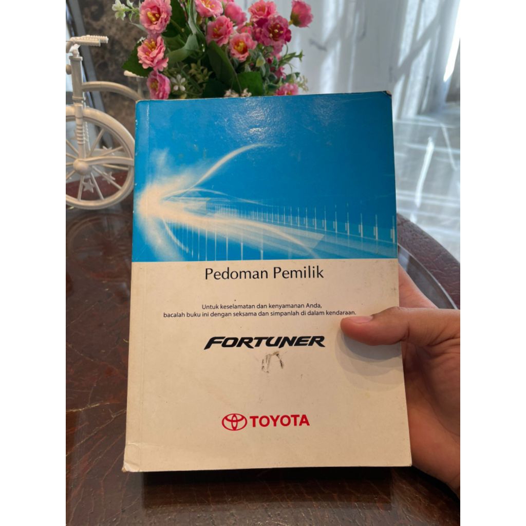 manual book Toyota Fortuner 2009