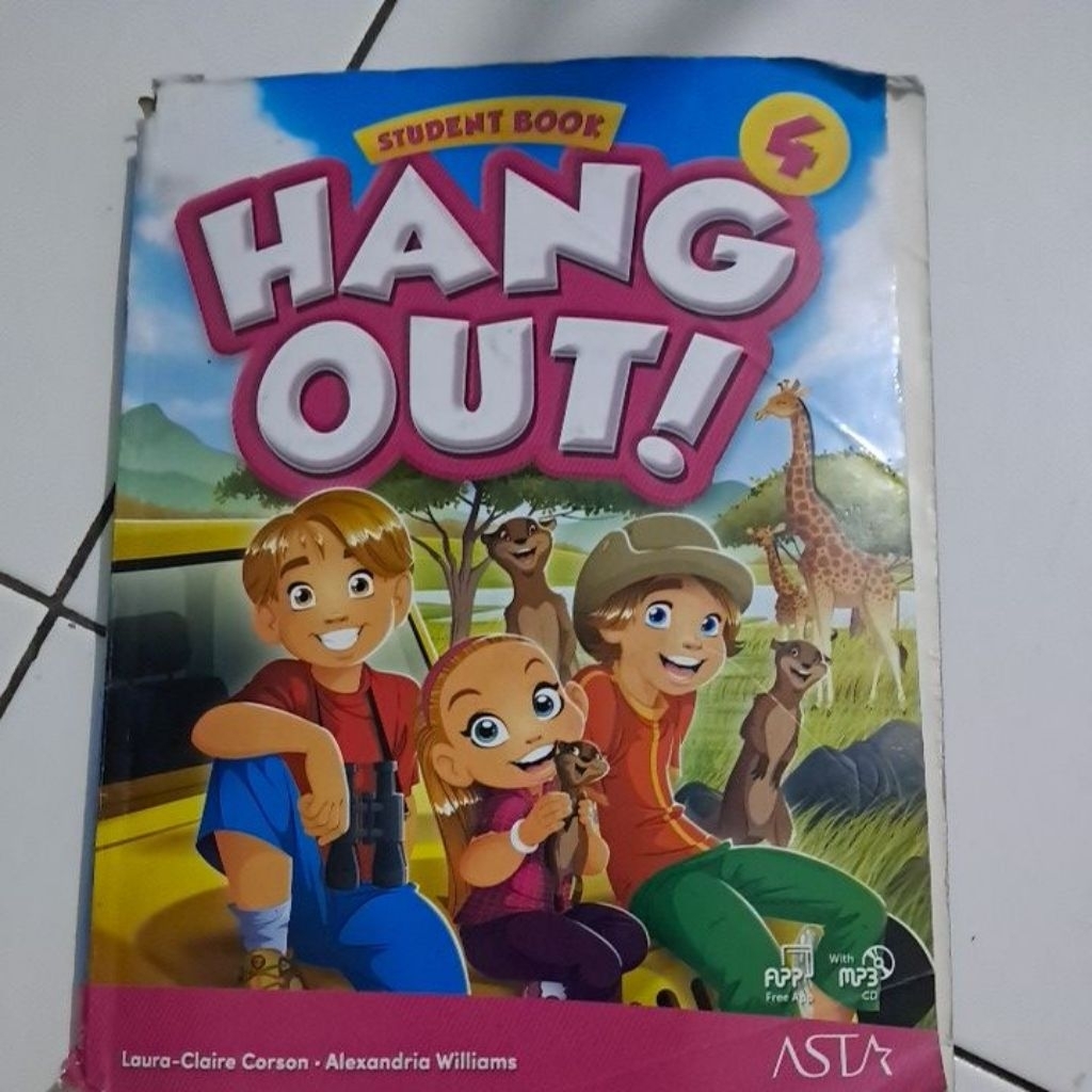 

Hang out student book 4