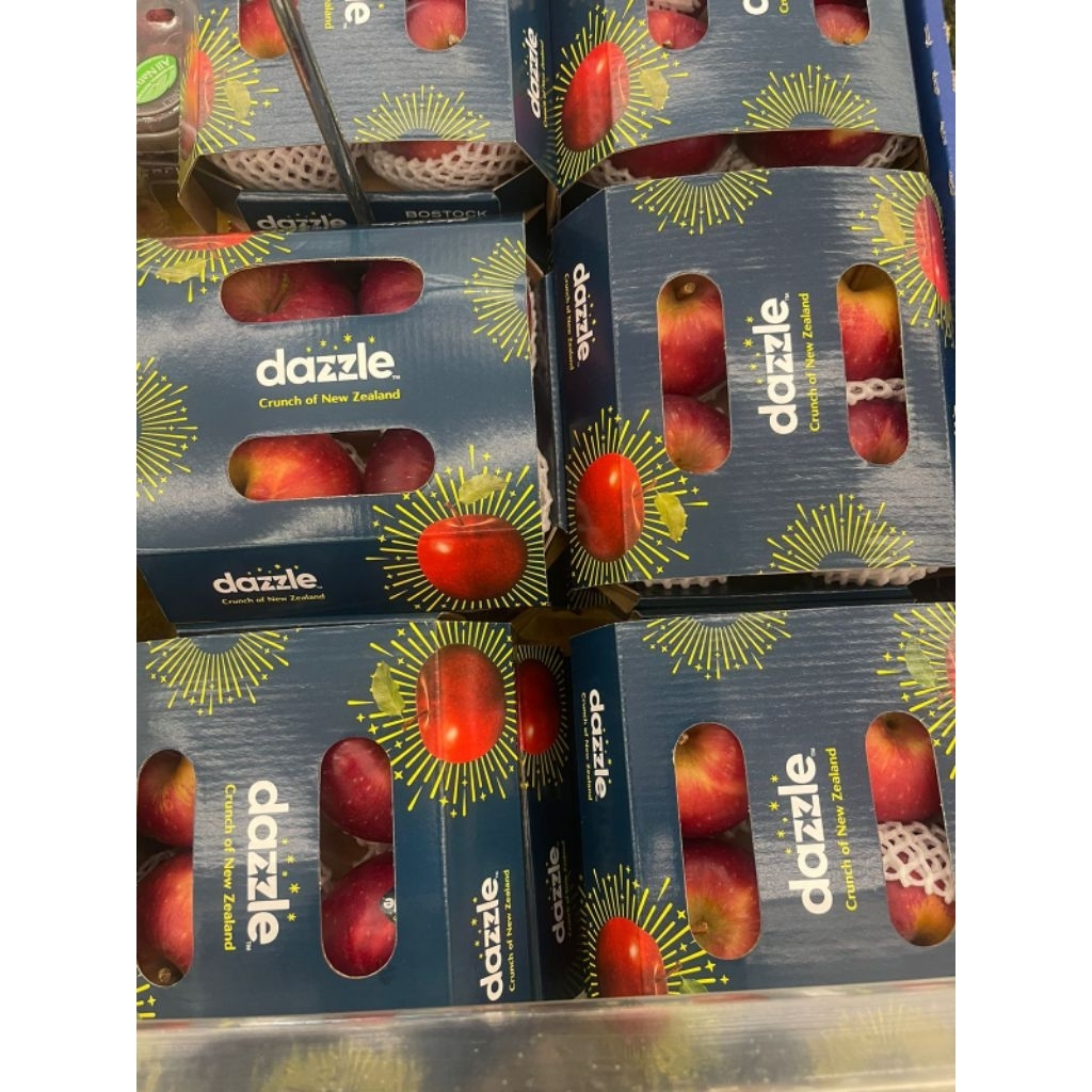 

Apel Dazzel Garing Manis Isi 4 Pcs PerPack