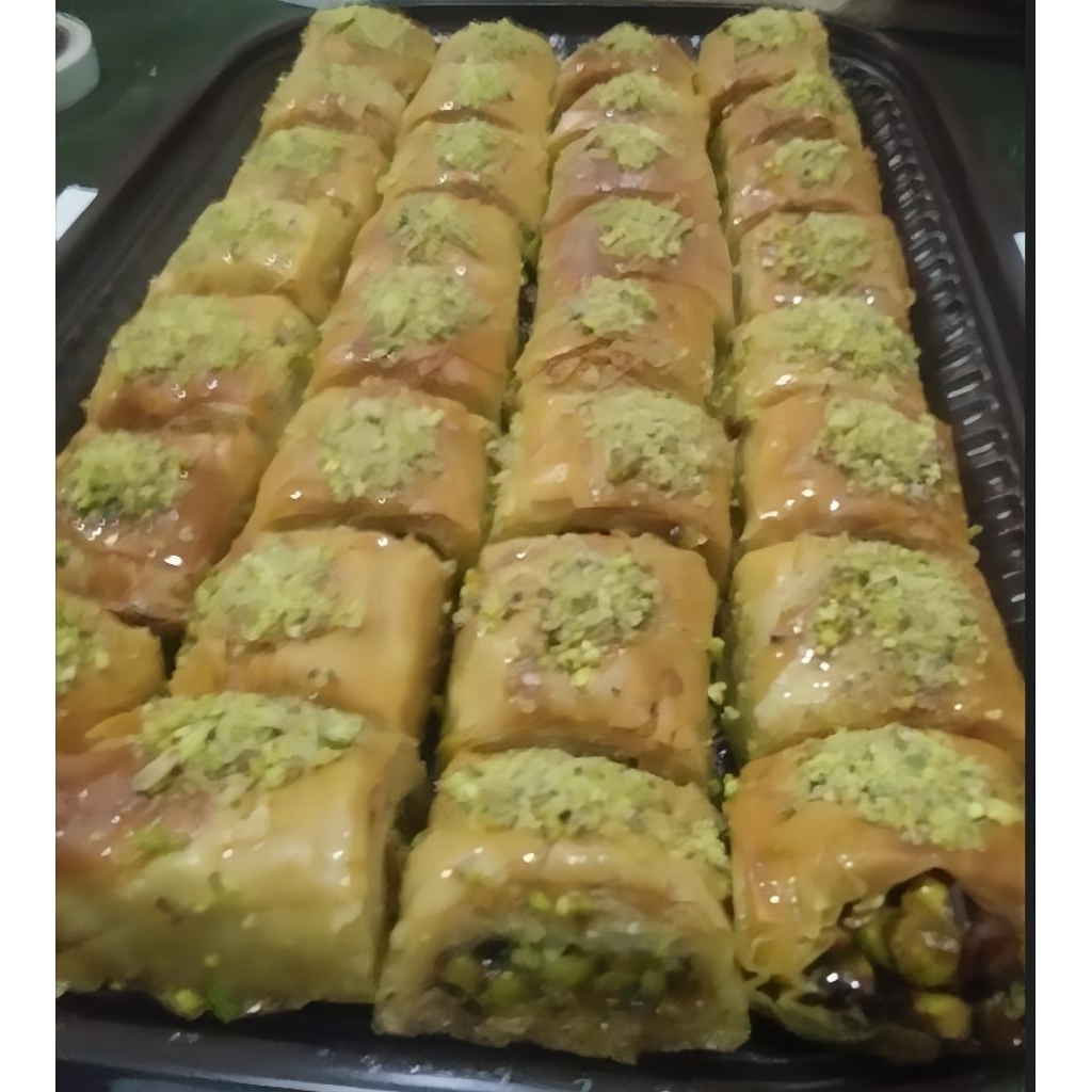 

BAKLAVA TURKI PISTACHIO LUMER 1,2 KG