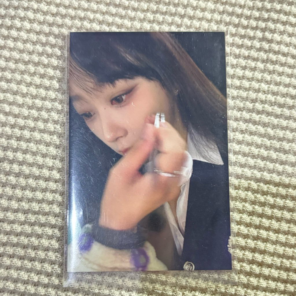 OFFICIAL PHOTOCARD AESPA GISELLE MY WORLD POB (baca deskripsi)