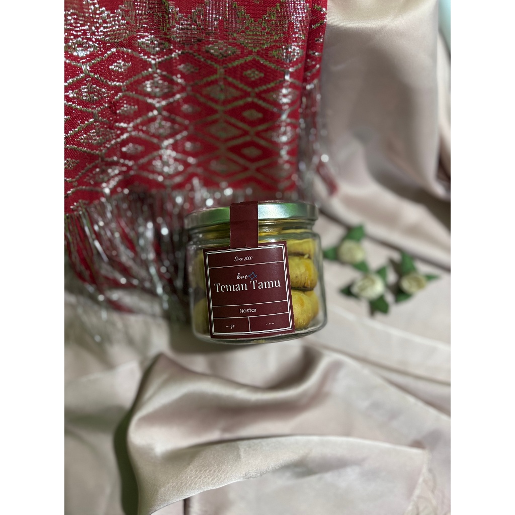 

Kue Nastar Bulat Wijsman Premium 50ml