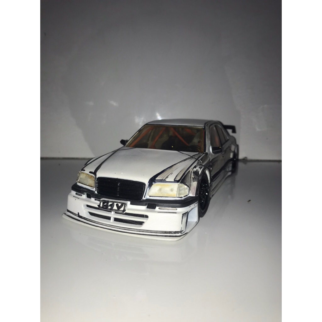 Diecast 1/18 Mercedes benz C class dtm series UT MODELS