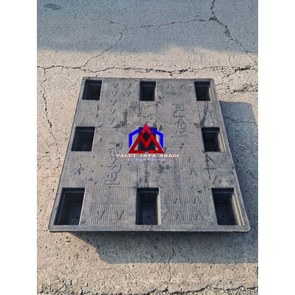 

Palet plastik bekas berkualitas Uk 120x100x14cm Repal(Flat)