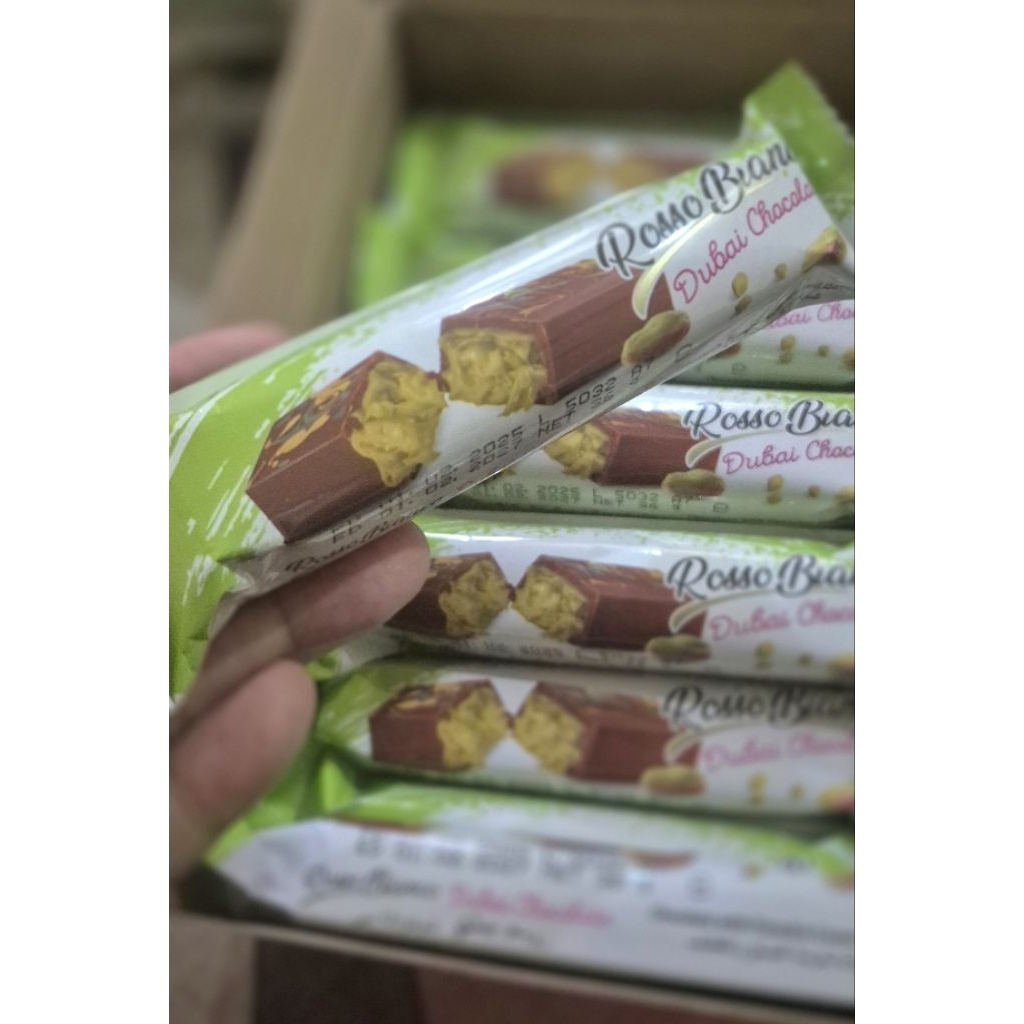 

chocolate Dubai 1pcs