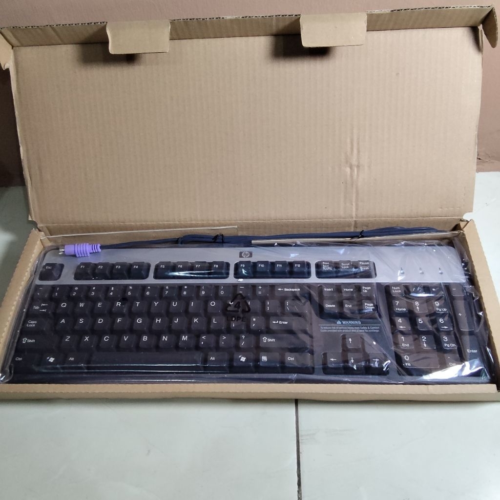 Keyboard PS2 merek HP ori kondisi baru