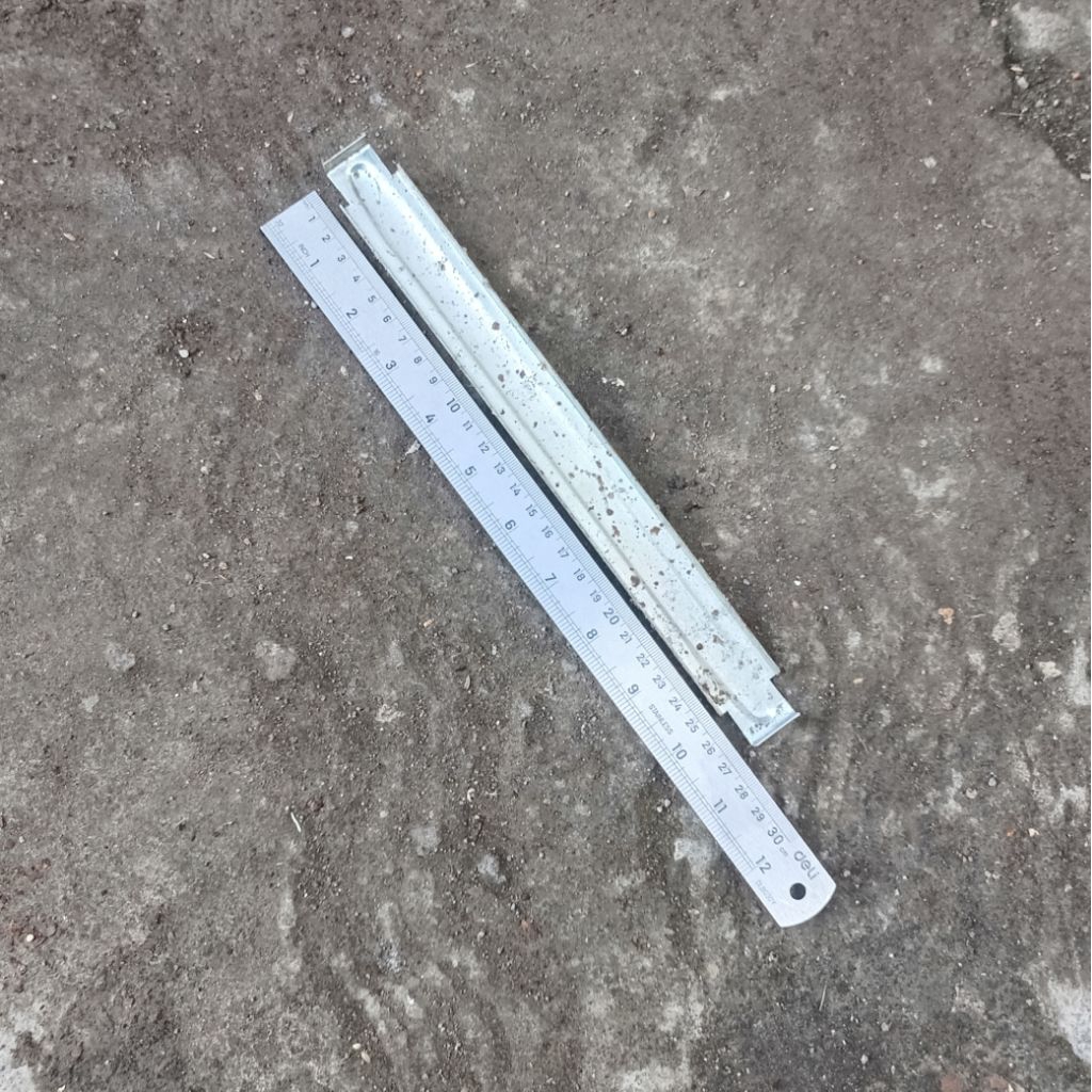 plalt penyangga bodi atas kompor quantum BEKAS