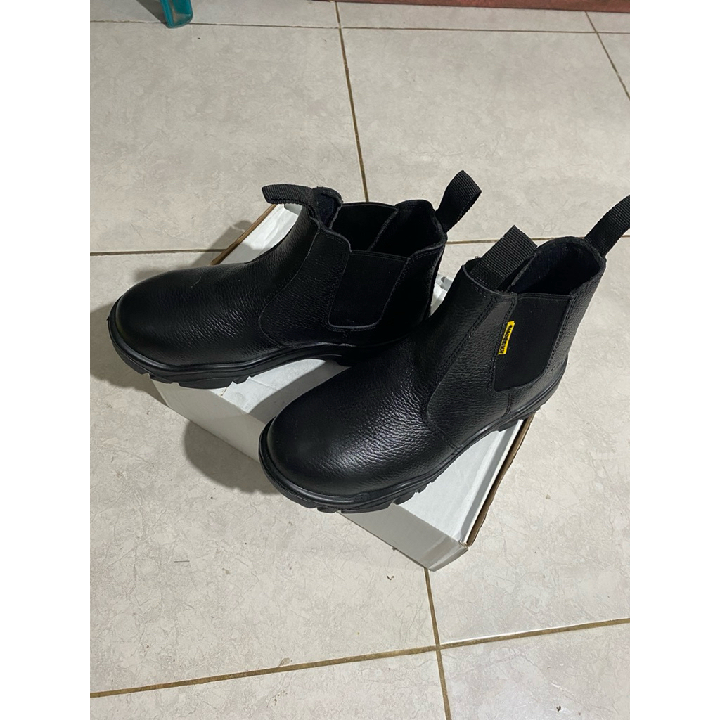 SEPATU SAFETY KRISBOW SECOND RASA BARU SIZE 40