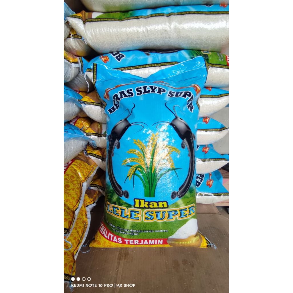 

Beras Slyp Super Rojolele 25Kg..
