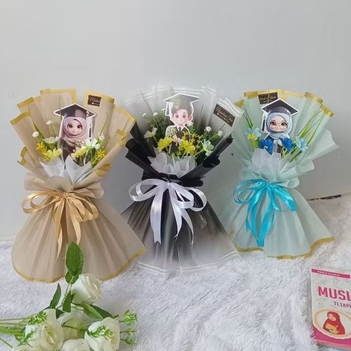 Buket Topper wisuda Cowo cewe