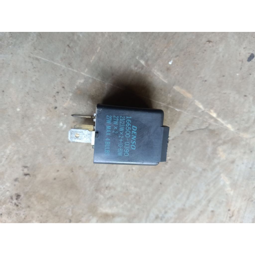 Flasher sein daihatsu classy