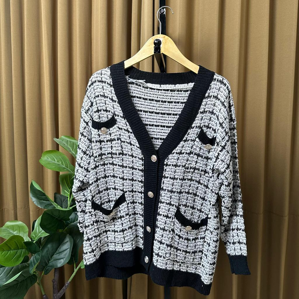 24. Long Cardigan Full Motif Kotak Premium