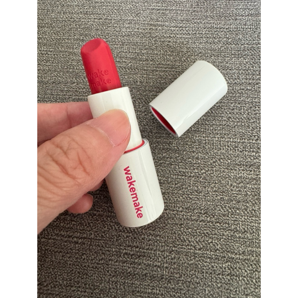 wakemake lip balm