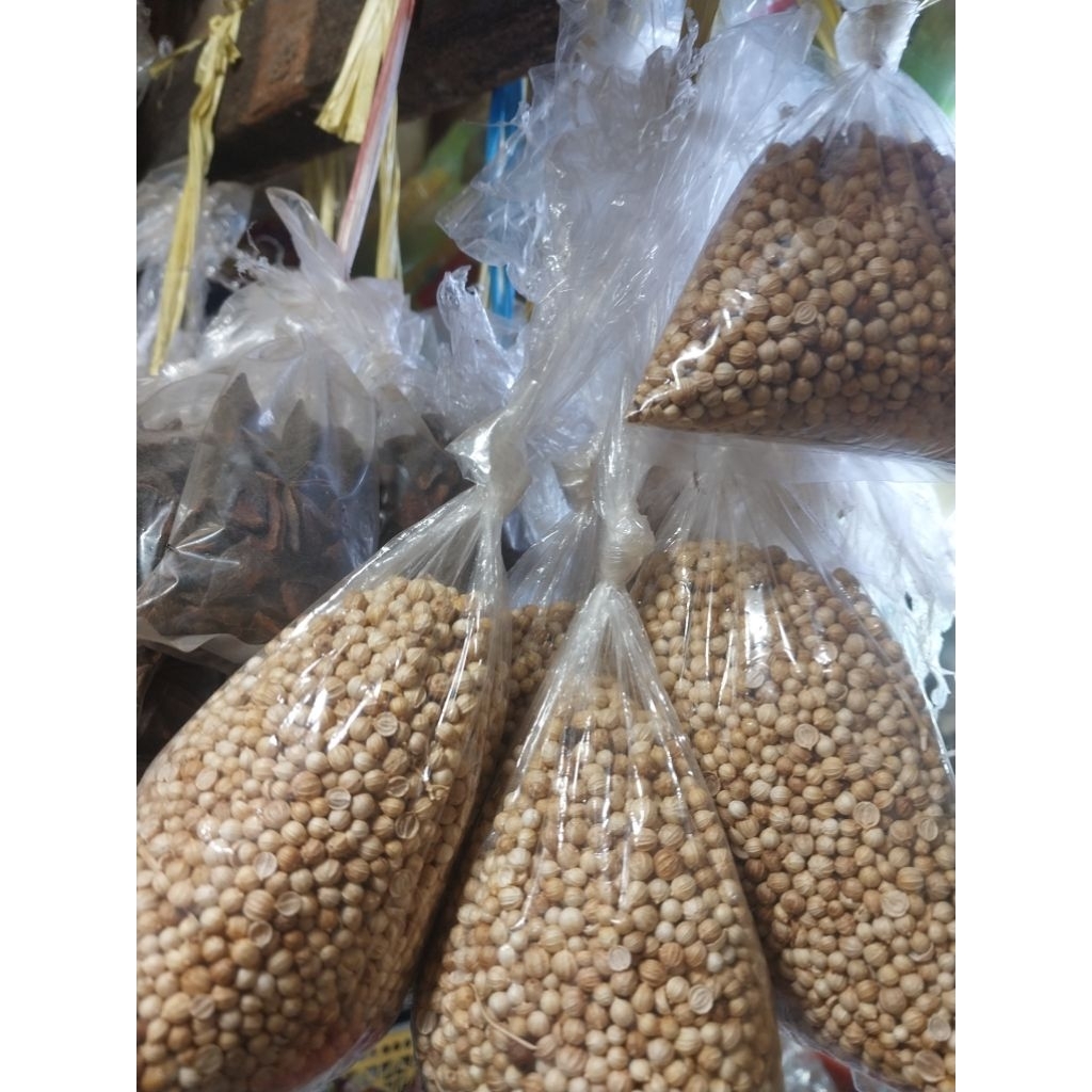 

bumbu rempah ketumbar